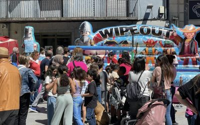 Èxit de públic als inflables i tallers de pintura Playmobil durant la Festa Major de Ripoll